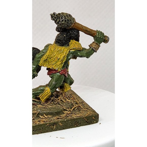 Vintage Orc Rare Stone Made Ogre Warrior With Spider Embossed Shield And Weapon - Picture 14 of 16